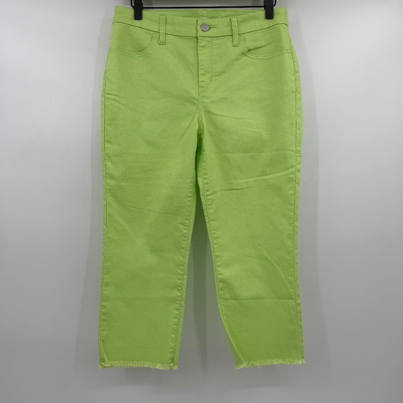 Chicos Jeans Women Small NEW Green Neon Slim Leg Capri Perfect Stretch Grlfrnd - Picture 1 of 13
